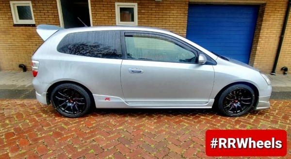 Honda Civic EP3 Type R met nieuwe Japan Racing JR29 Magic Purple in 17 inch 5x114,3 8J ET35