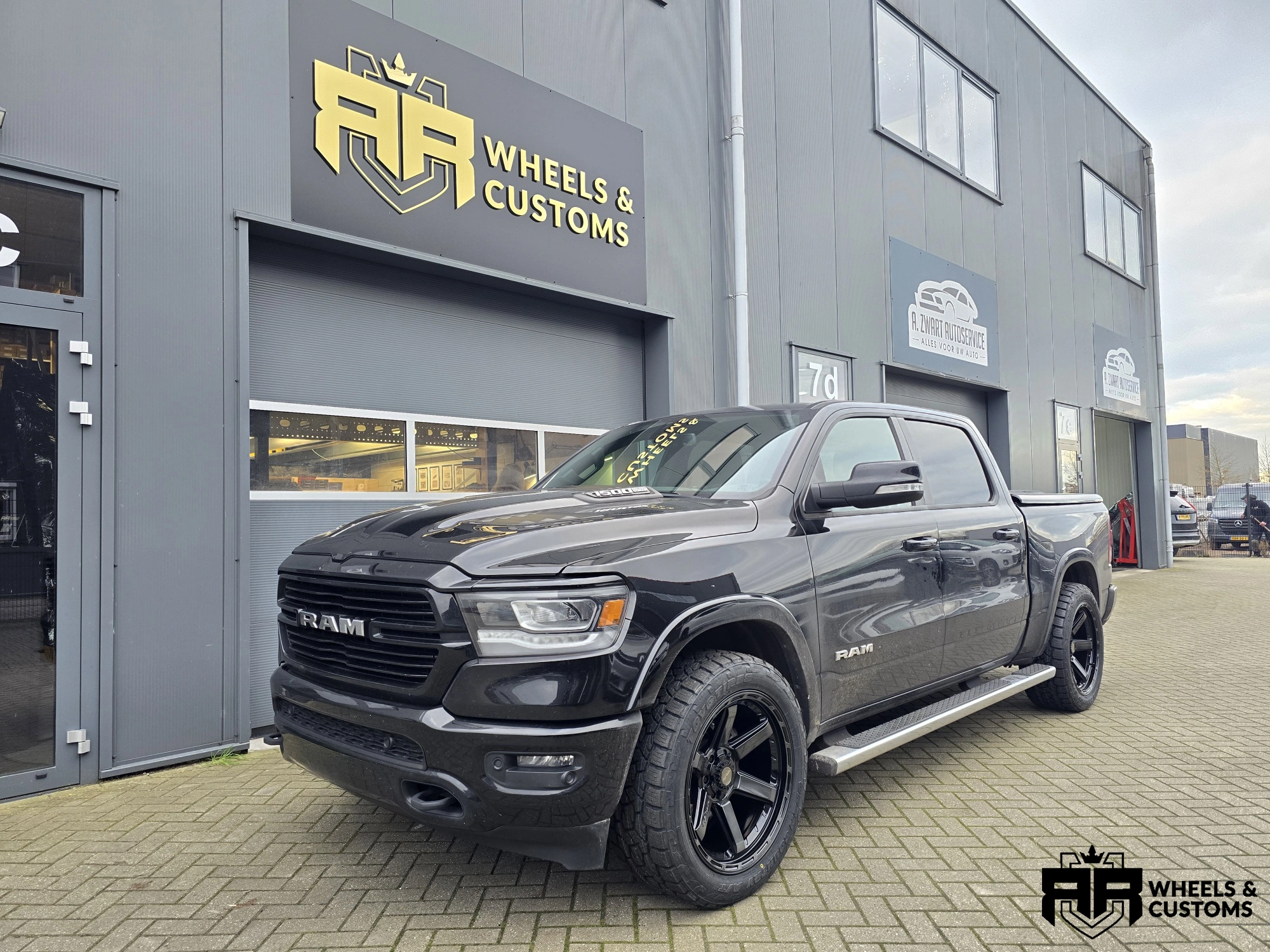 Dodge Ram 1500 - voorzien van  22