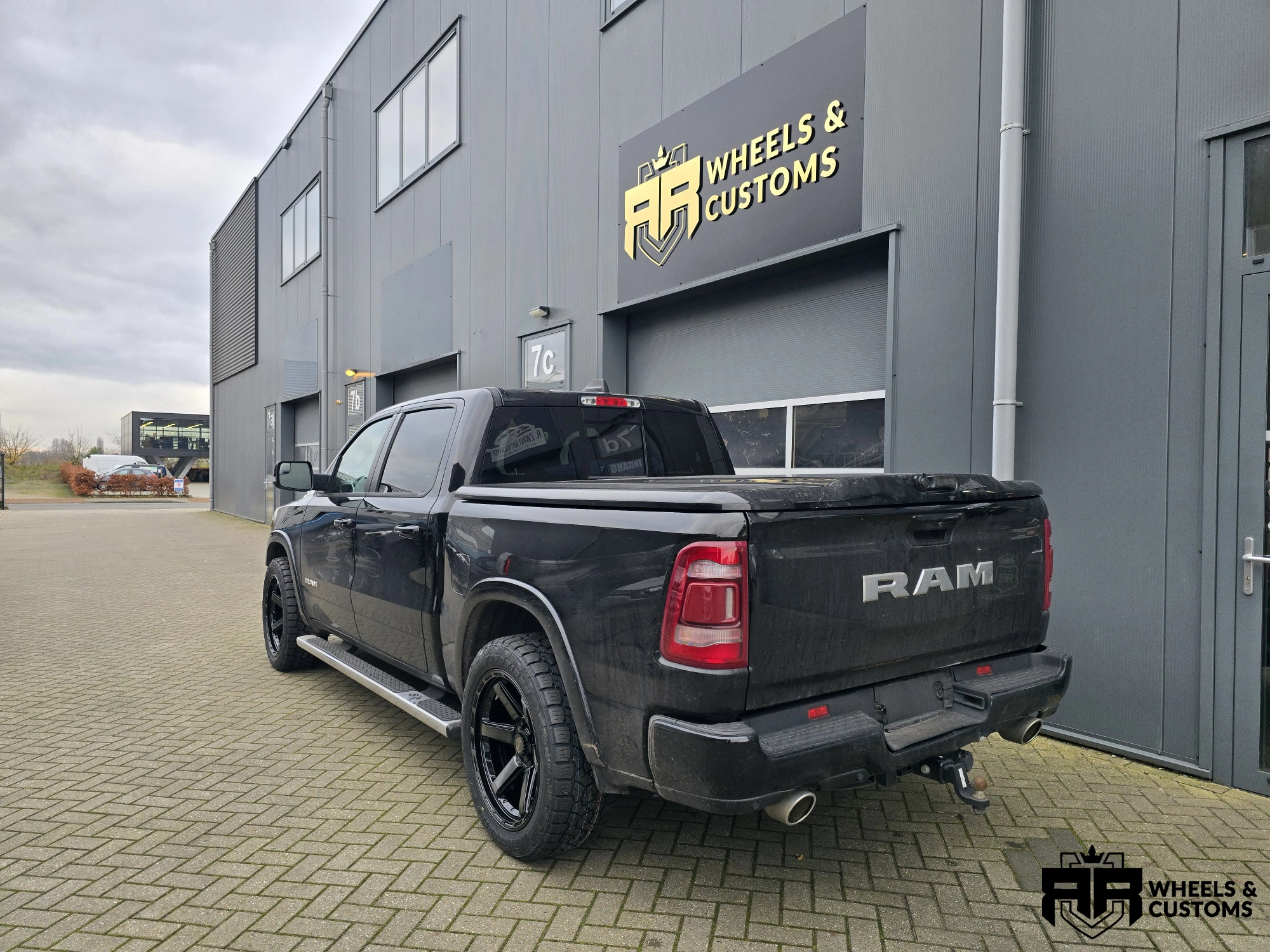 Dodge Ram 1500 - voorzien van  22