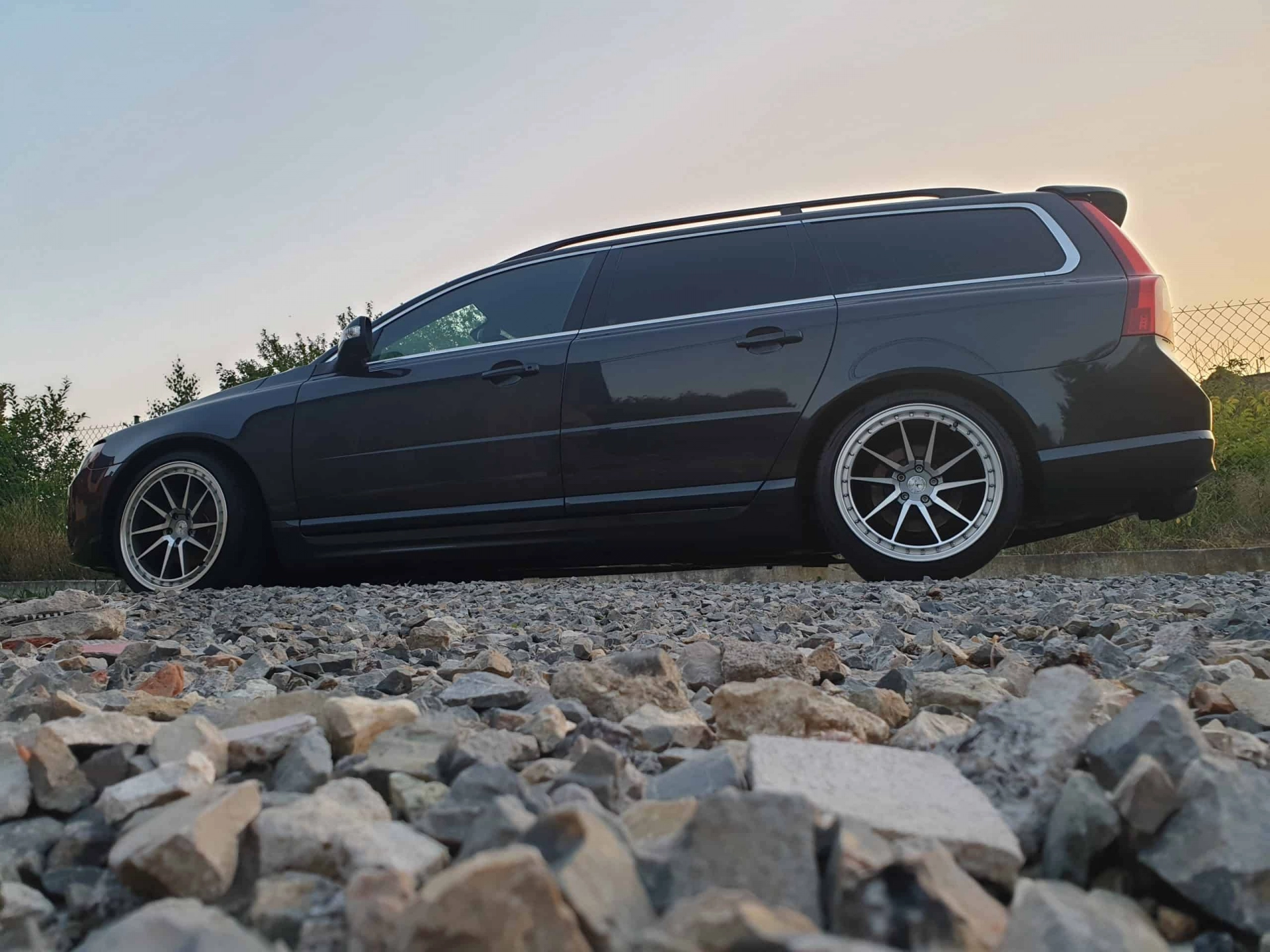 Volvo V70 - 19 inch Deepconcave breedset - 8.5J + 9.5J